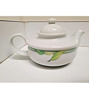 Vintage 'The Toscany Collection 'Spring- Floral  4 Cup Teapot Japan Pre-owned